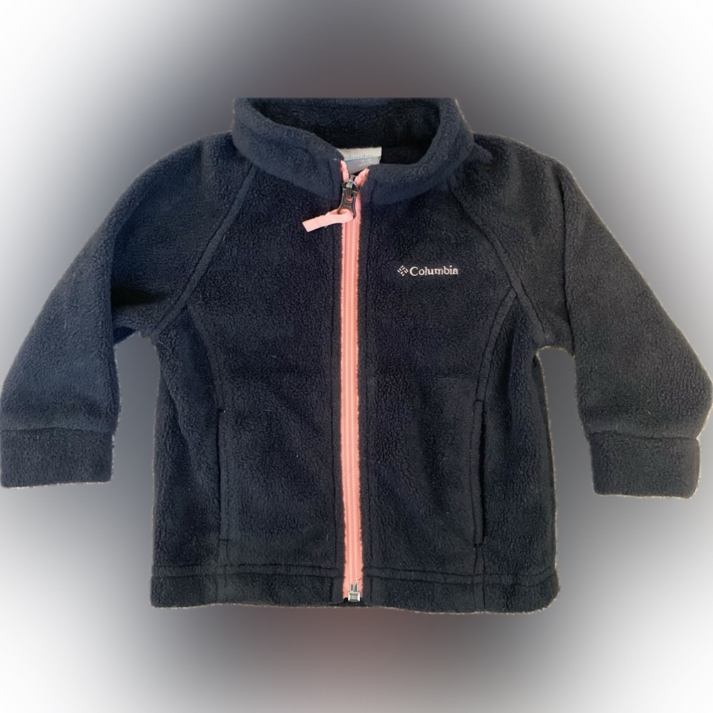 Infant Columbia zippered jacket - size 3-6 months, great condition. Charcoal
